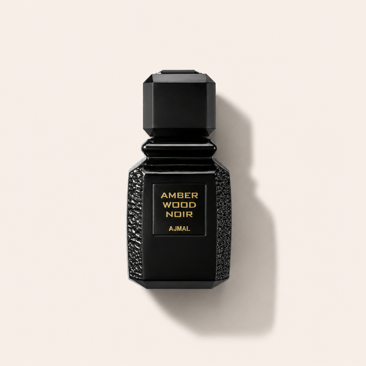 Ajmal Amber Wood Noir – flakon parfému
