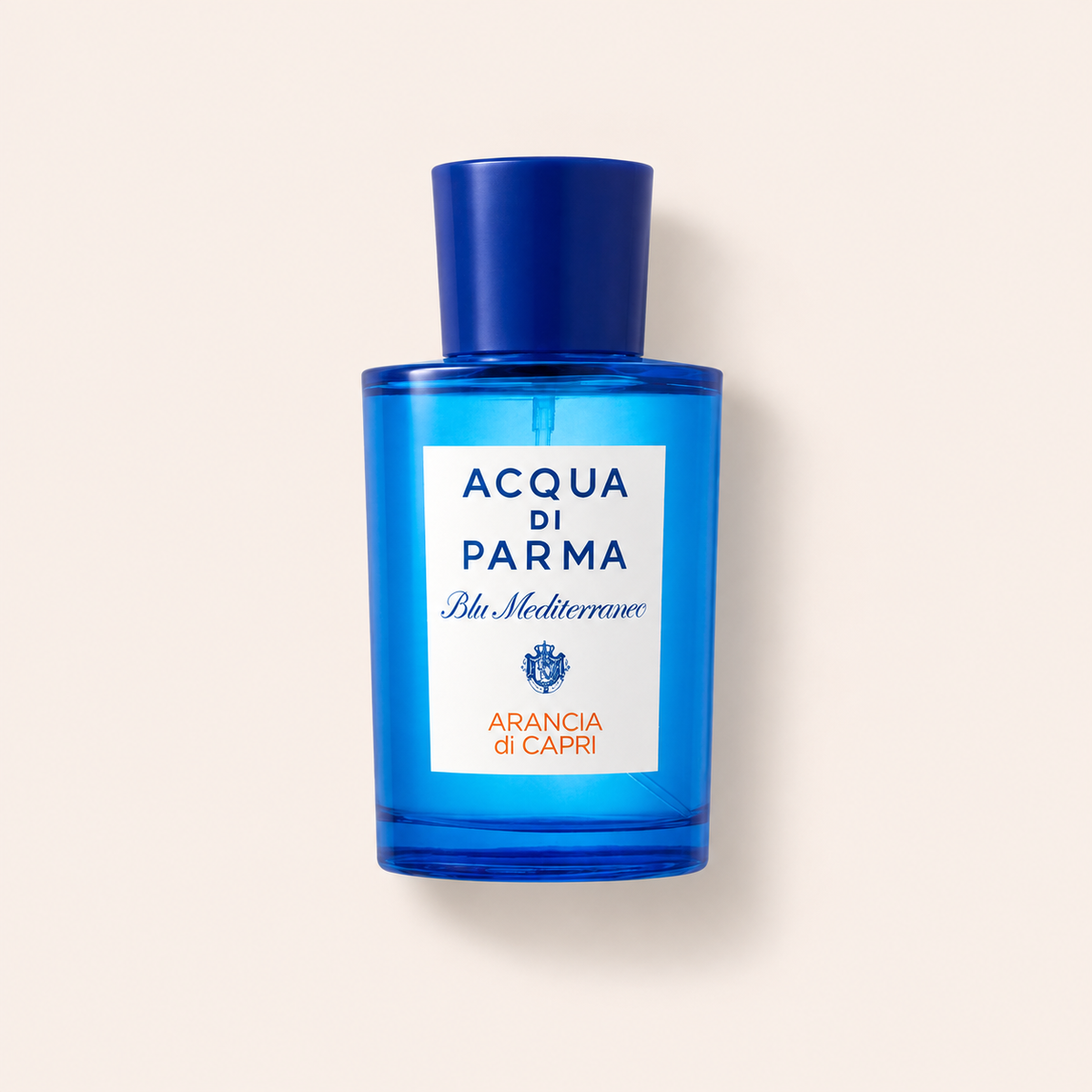 Acqua di Parma Blu Mediterraneo Arancia di Capri 100 ml – produktová fotografie na béžovém pozadí MrRizz