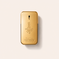 Zlatý flakon Paco Rabanne 1 Million EDT 50 ml na světlém pozadí – MrRizz
