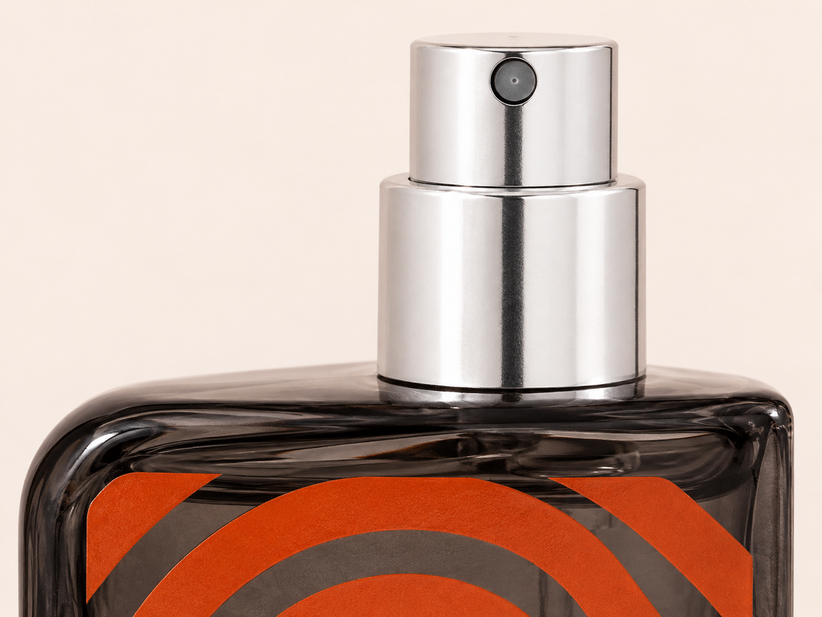 Bench. Identity for Him EDT 30 ml – detail flakonu