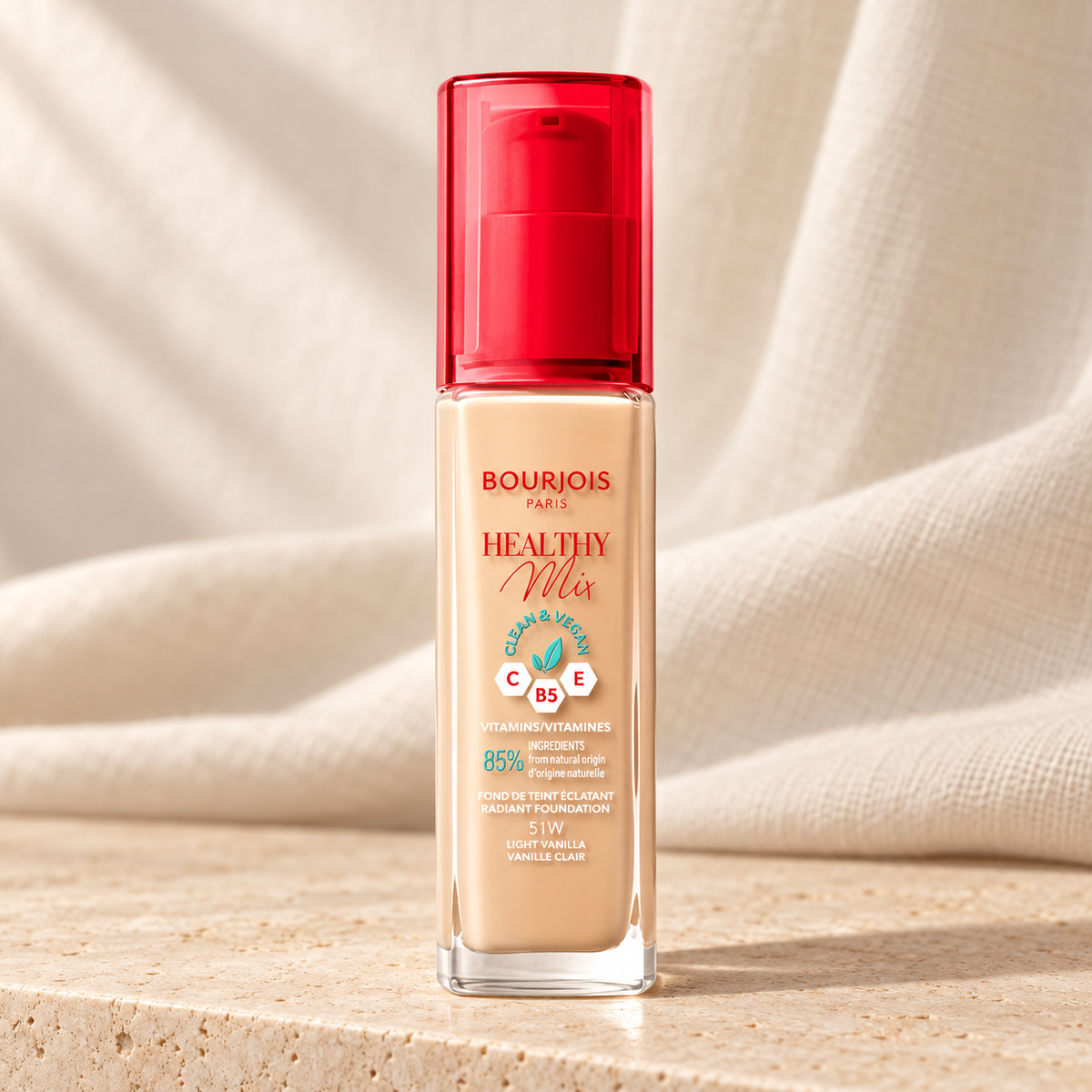 BOURJOIS Paris Healthy Mix Clean & Vegan Radiant Foundation 30 ml – produkt v prostředí