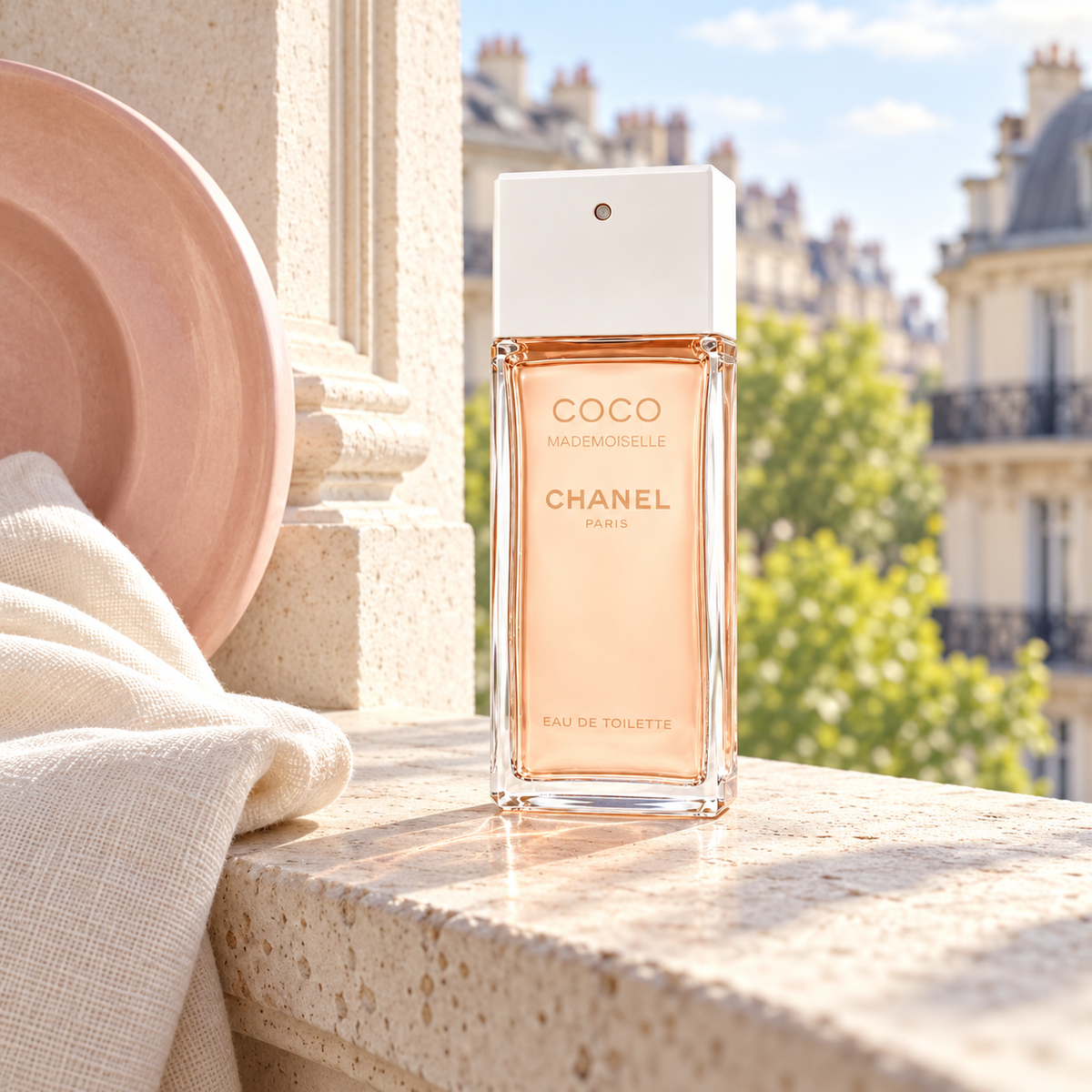 Chanel Coco Mademoiselle EDT 100 ml v ranním pařížském zátiší – MrRizz