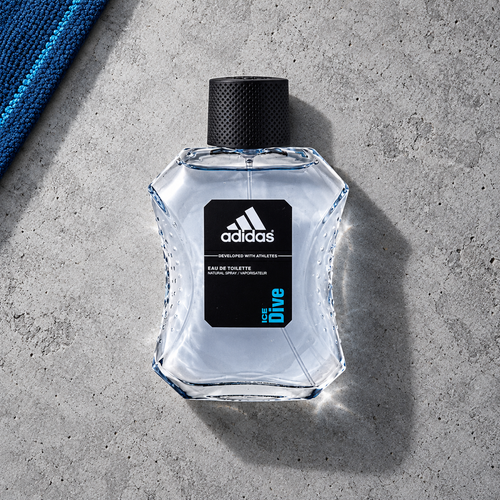 Adidas Ice Dive EDT 100 ml – parfém v prostředí, pohled shora s bočním stínem