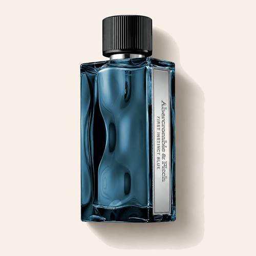 Abercrombie & Fitch First Instinct Blue EDT 100 ml – titulní fotografie flakonu – MrRizz