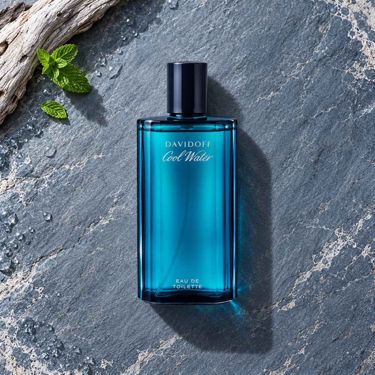 Davidoff Cool Water EDT 125 ml – parfém v prostředí, pohled shora s bočním stínem