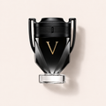 Černý flakon Rabanne Invictus Victory EDP 50 ml ve tvaru trofeje se zlatým písmenem V – MrRizz