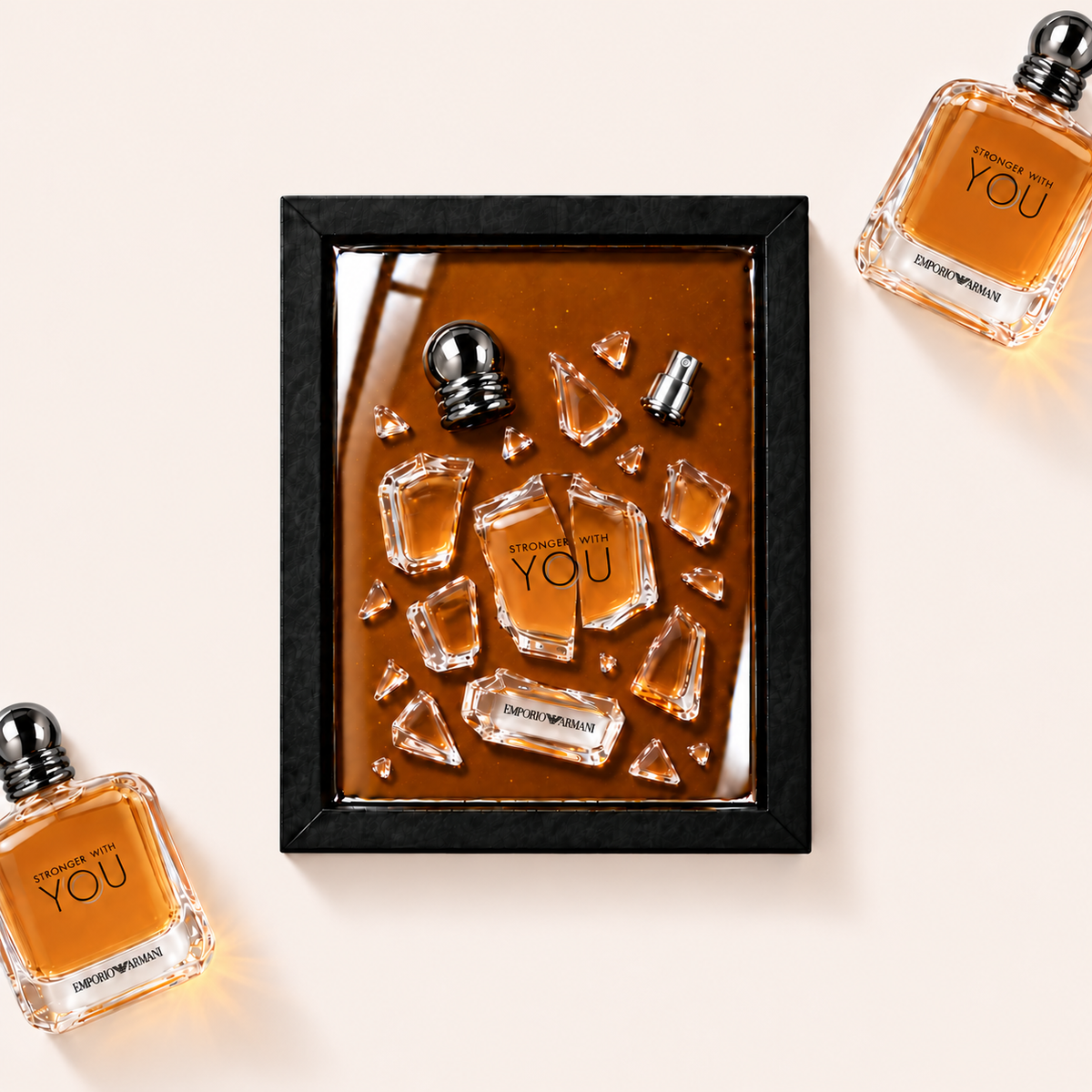Parfémový obraz Armani Emporio Stronger With You EDT v černém rámu – profesionální ilustrační fotografie