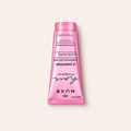 NUXE Hair Prodigieux High Shine Shampoo 200 ml – produkt ležící na zádech, pohled shora