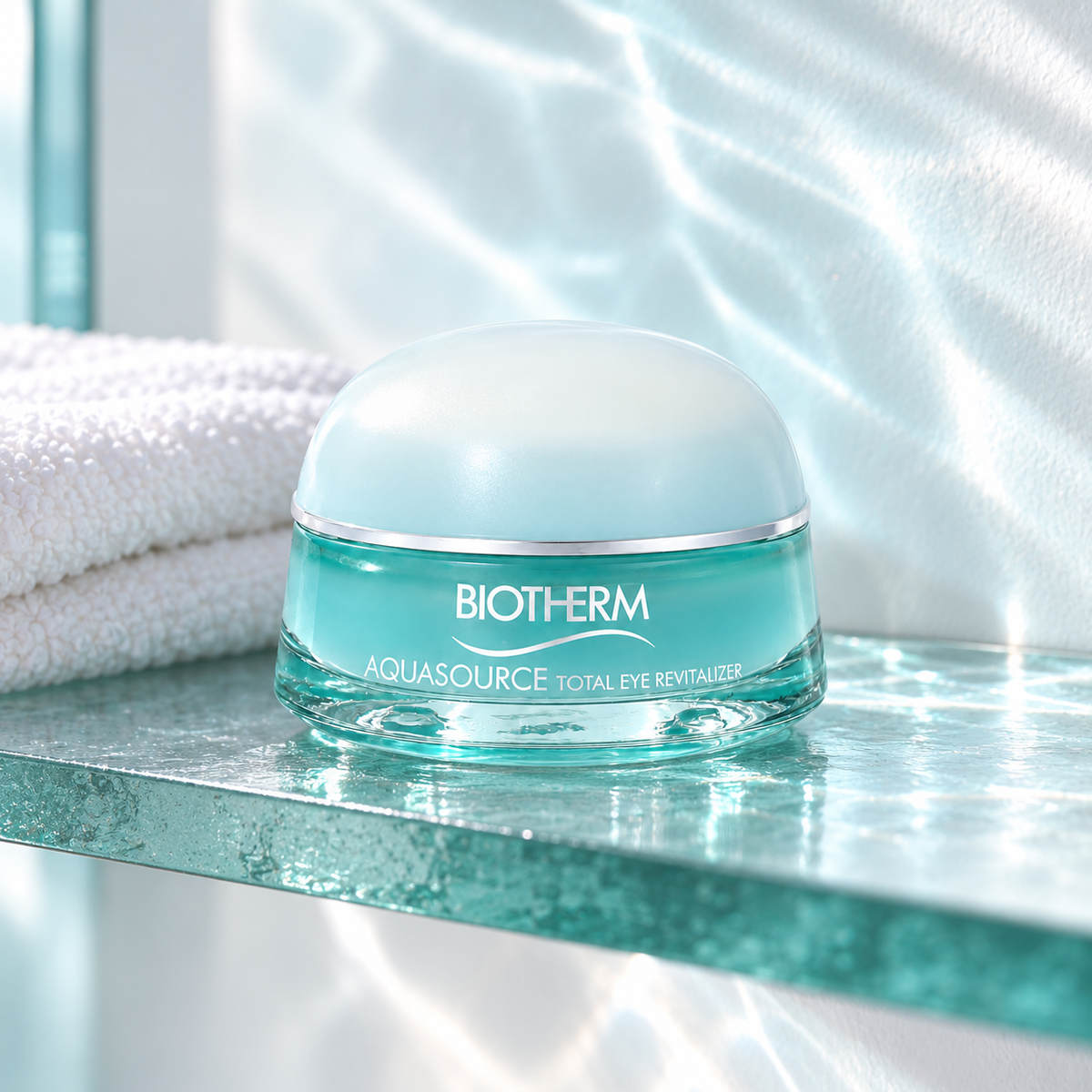 Biotherm Aquasource Total Eye Revitalizer 15 ml – atmosférická fotografie – MrRizz