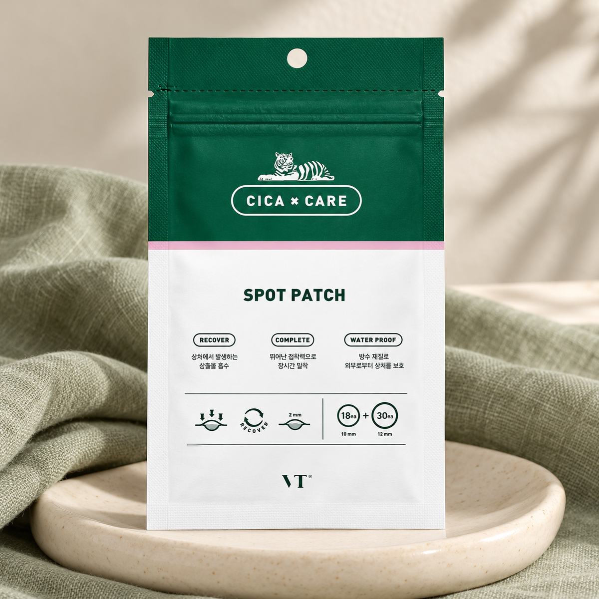 VT Cosmetics Cica Spot Patch náplasti 48 ks – atmosférická fotografie – MrRizz